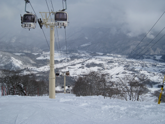 Hakuba Happo One Gondola